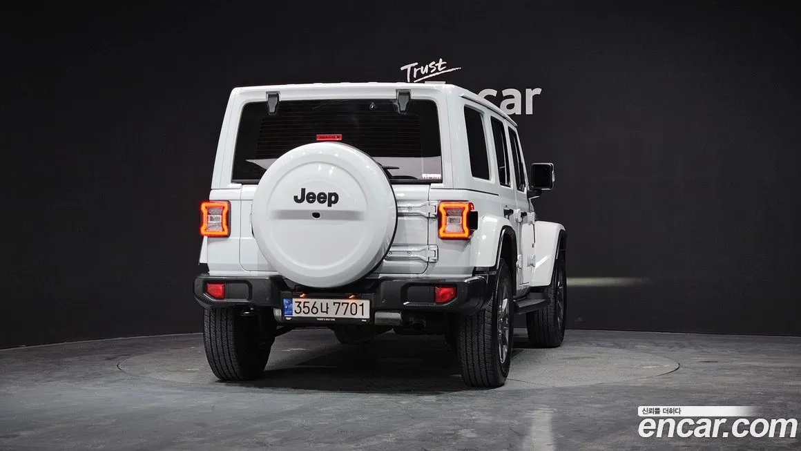 Jeep Wrangler — фото 4