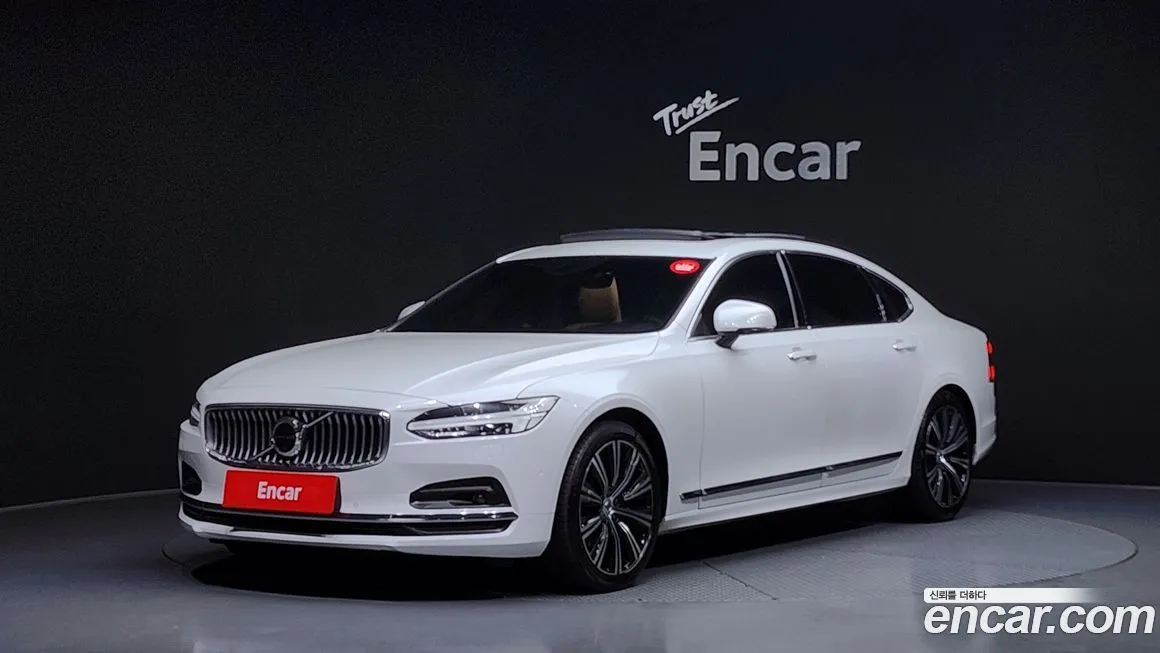 Volvo S90 — фото 1