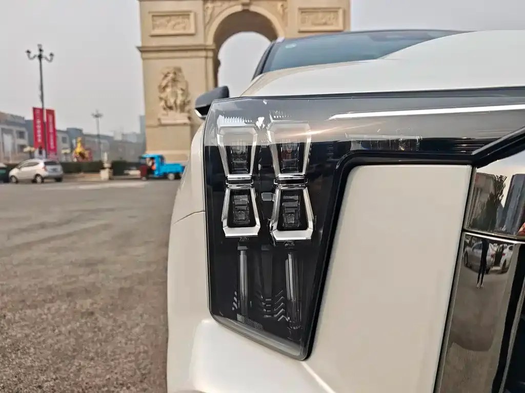 GAC Motor Trumpchi ES9 — фото 3