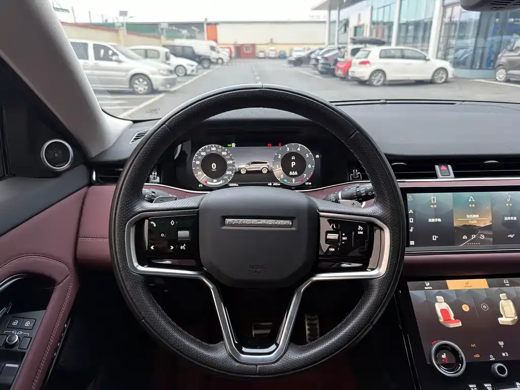 Land Rover Evoque — фото 6