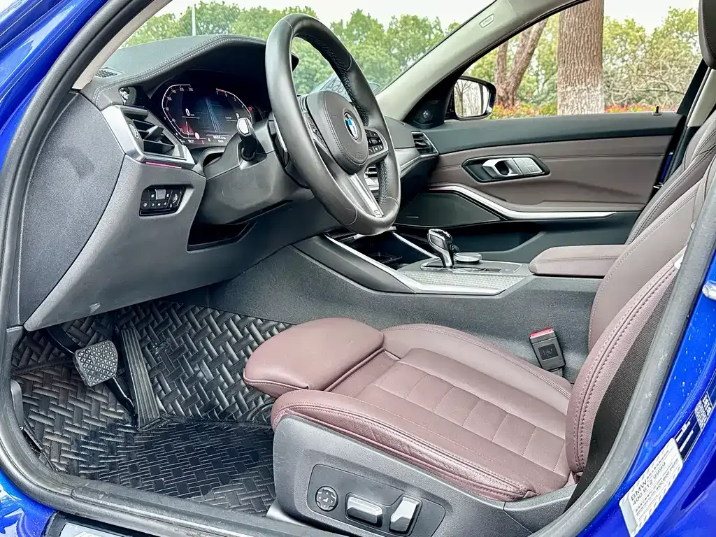 BMW 3 Series — фото 10