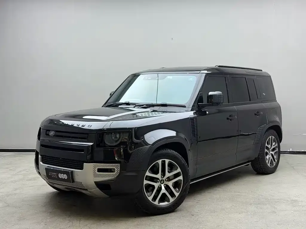 Land Rover Defender — фото 1