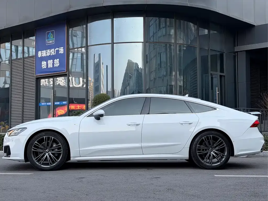 Audi A7 — фото 4