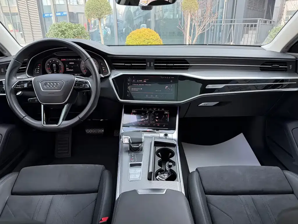 Audi A7 — фото 2