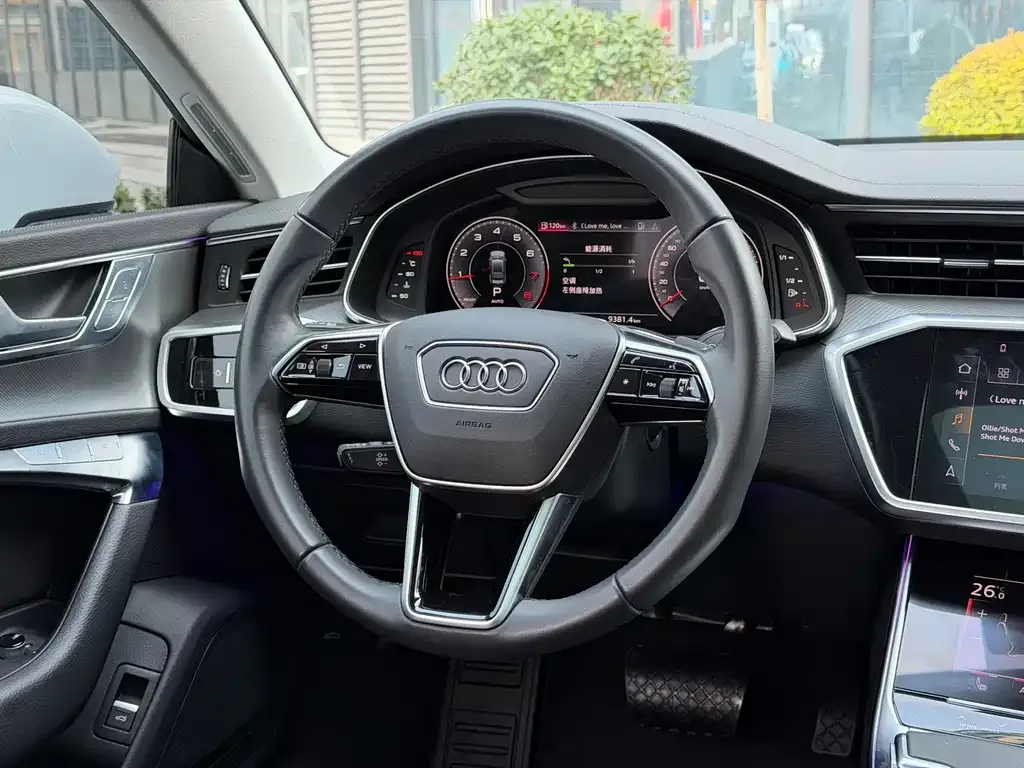 Audi A7 — фото 7