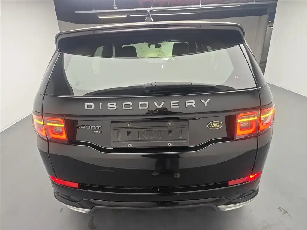 Land Rover Discovery Sport — фото 10