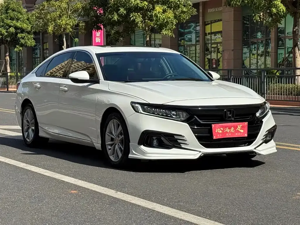 Honda Accord — фото 3
