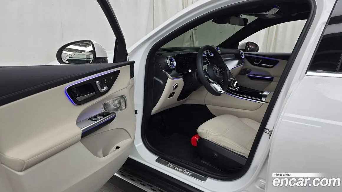 Mercedes-Benz GLC-Class — фото 10