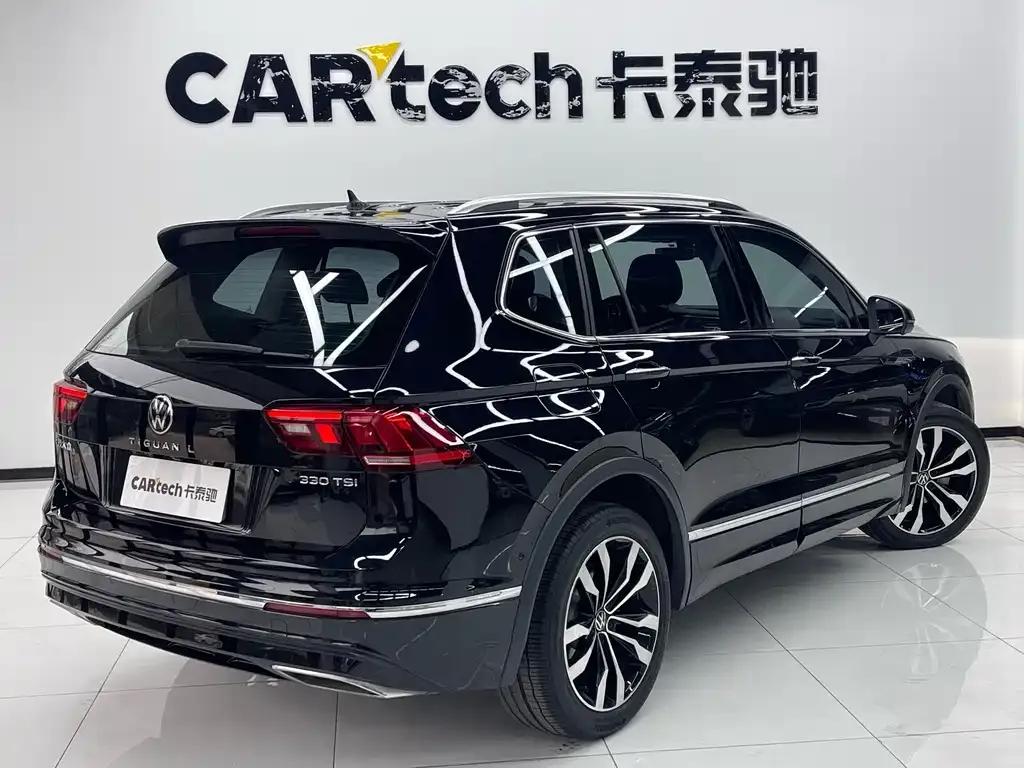 Volkswagen Tiguan L — фото 6