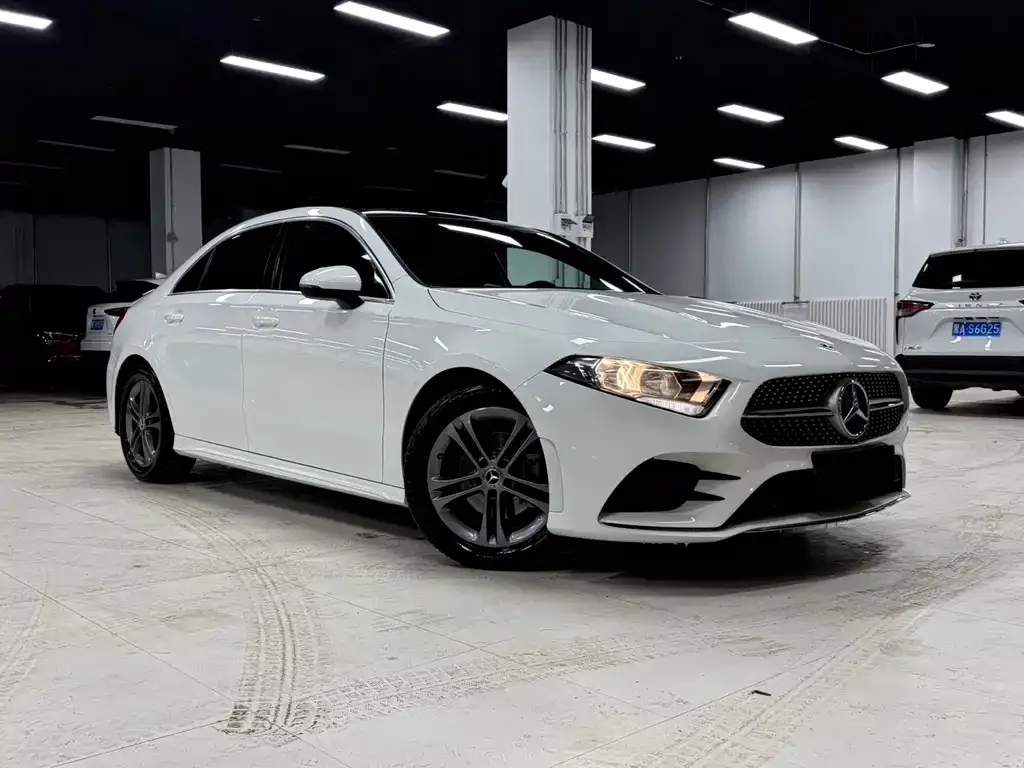Mercedes-Benz A-Class — фото 5