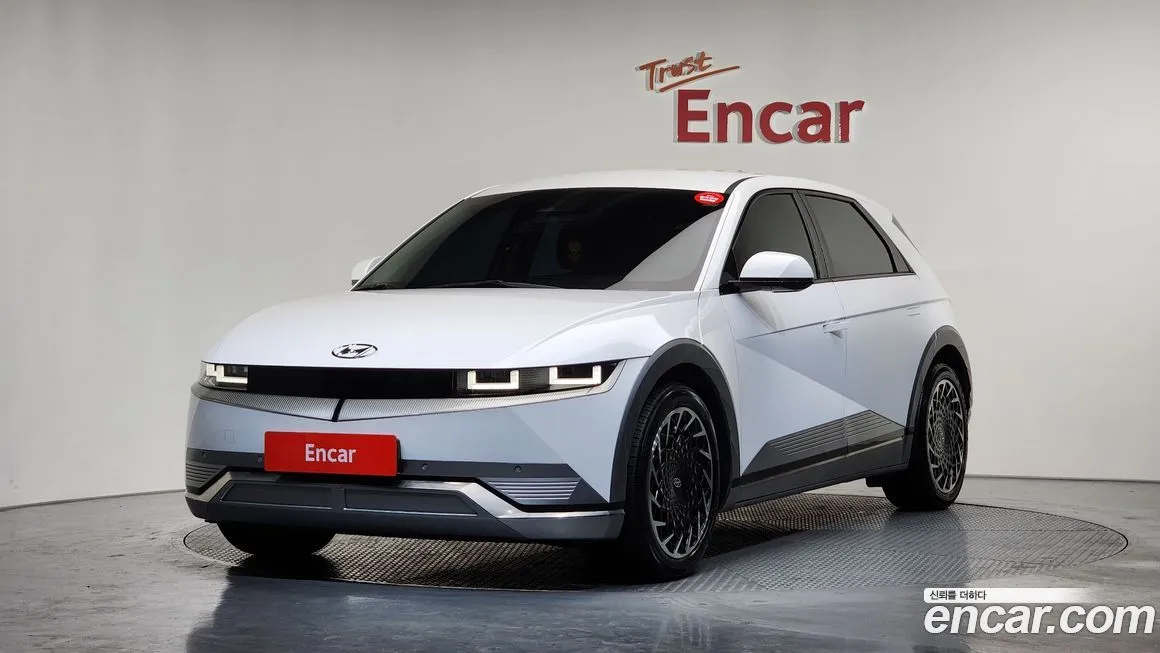 Hyundai Ioniq5 — фото 1
