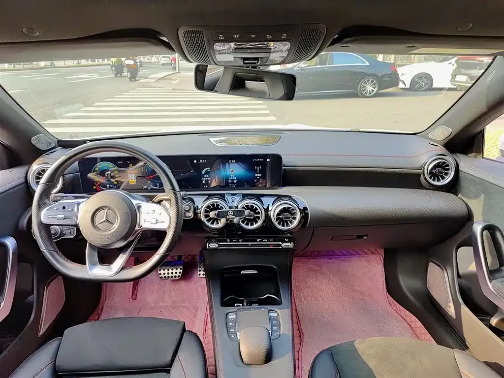 Mercedes-Benz CLA (Import) — фото 9