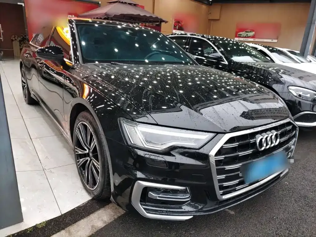 Audi A6L — фото 2