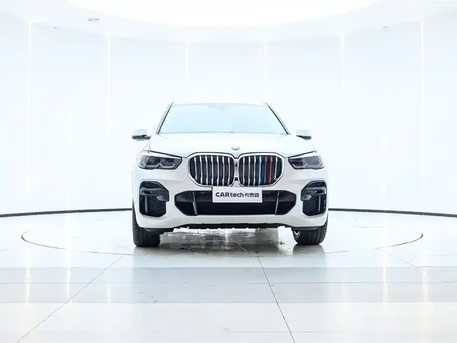 BMW X5 (Import) — фото 7