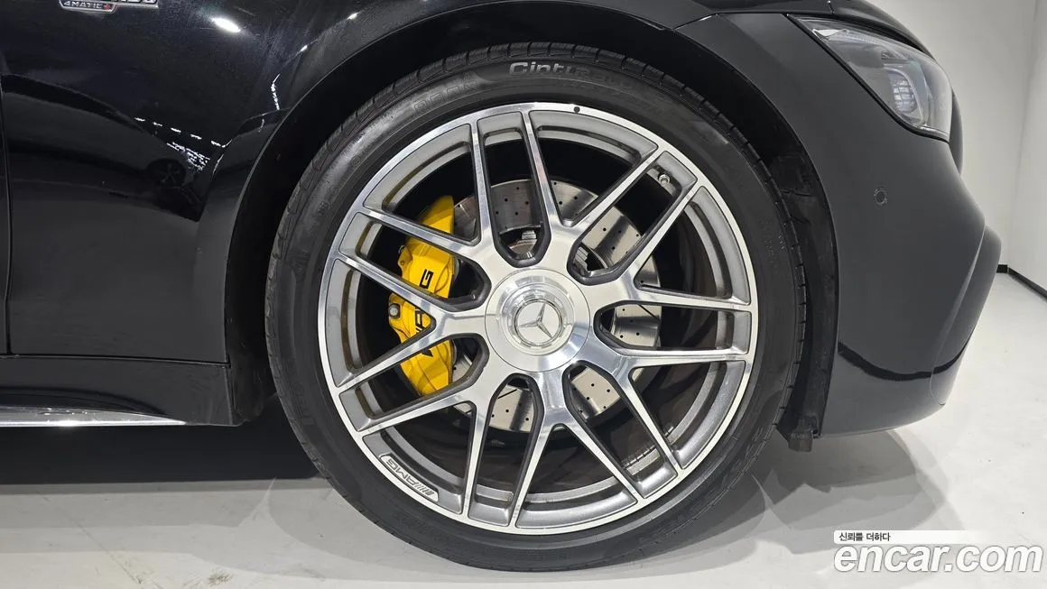 Mercedes-Benz AMG GT — фото 10