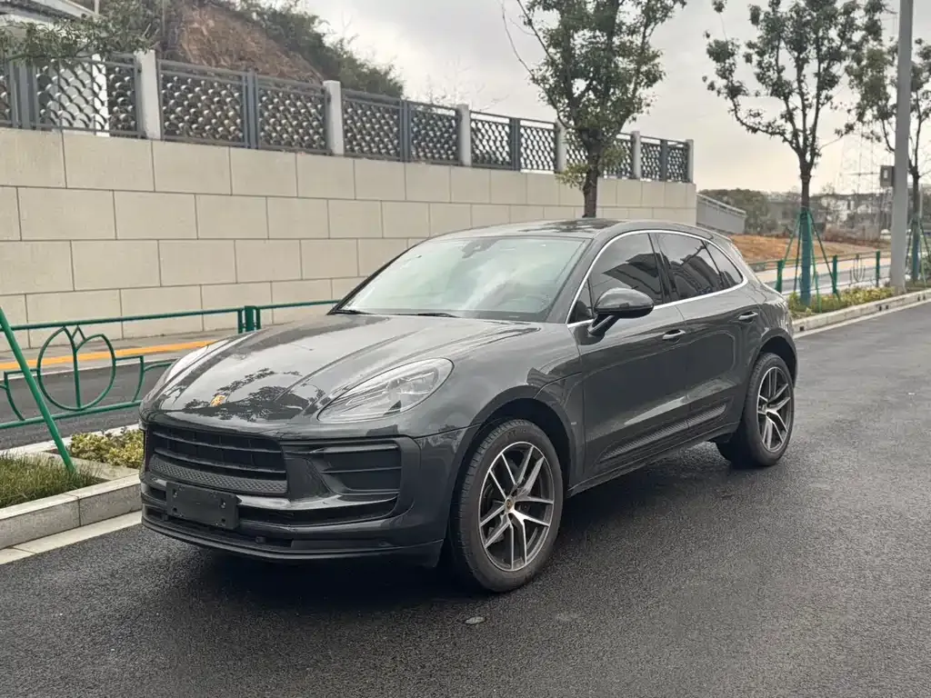 Porsche Macan — фото 1