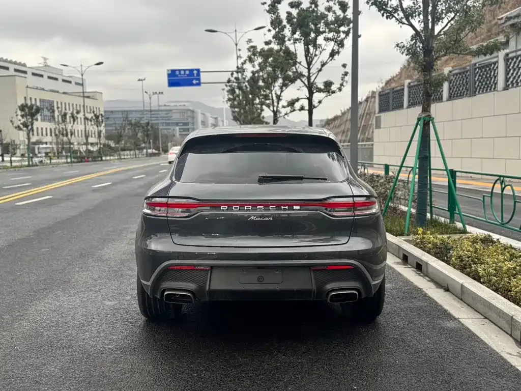 Porsche Macan — фото 10