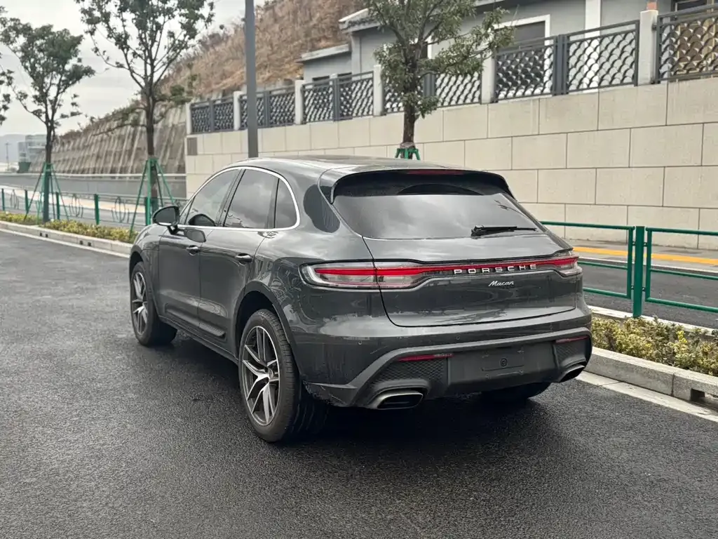 Porsche Macan — фото 7