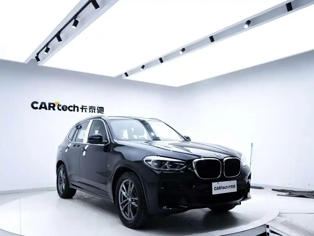 BMW X3 — фото 9