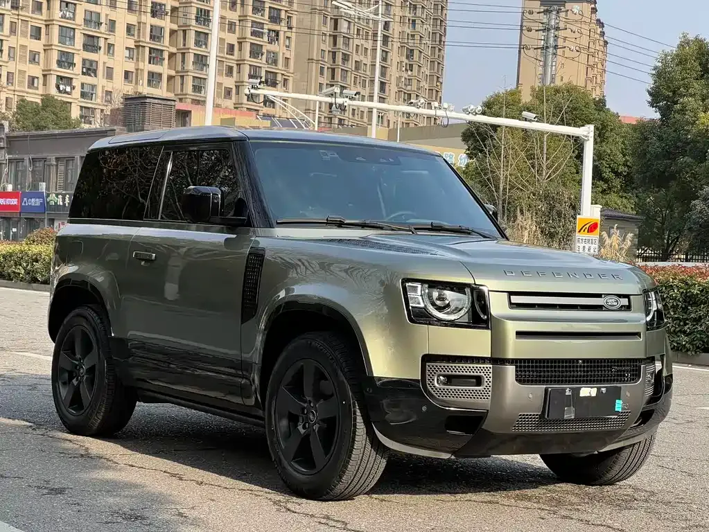 Land Rover Defender — фото 9
