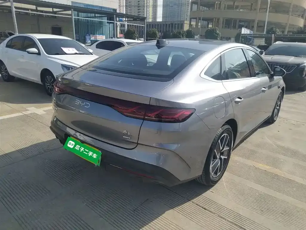 BYD Qin L — фото 7
