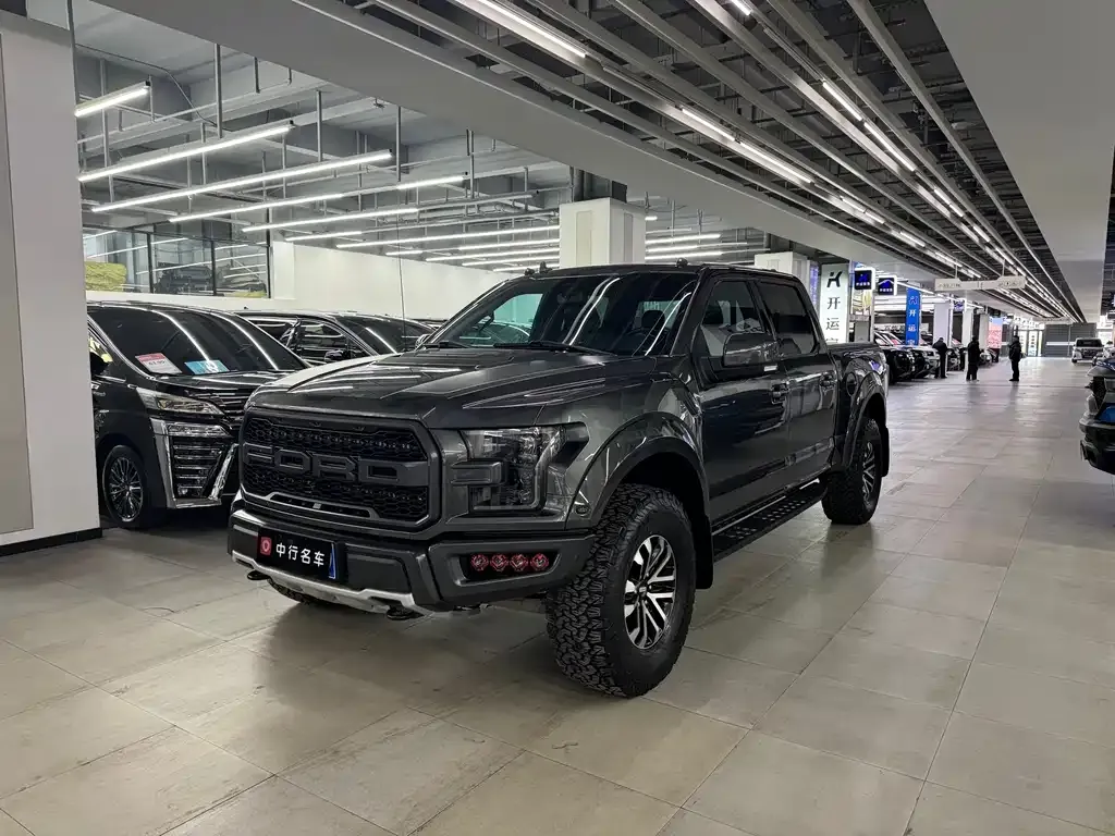 Ford F-150 Raptor — фото 8