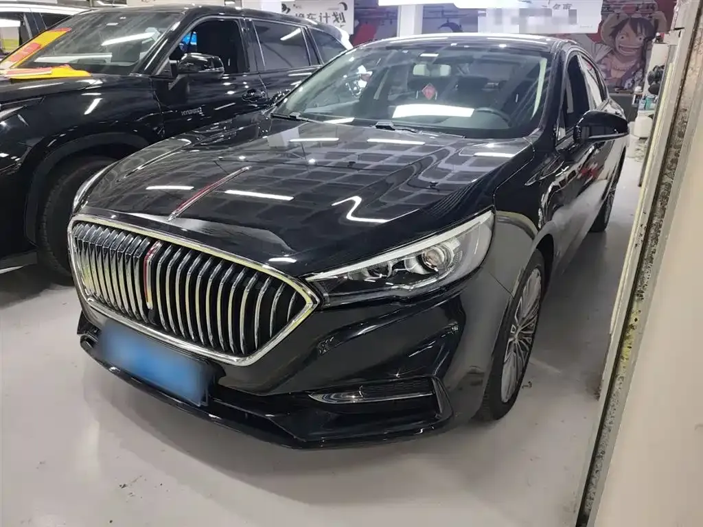 Hongqi H5 — фото 1