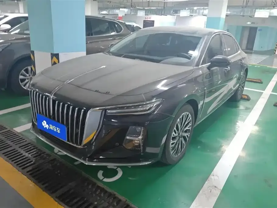 Hongqi H5 — фото 1