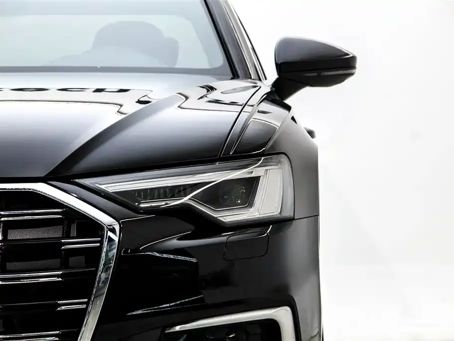 Audi A6L — фото 2