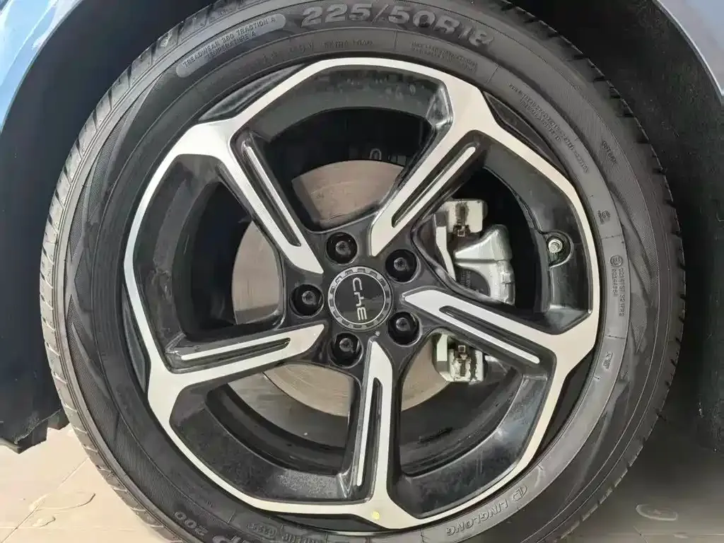 BYD Seal 06GT — фото 6