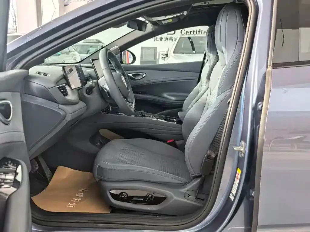 BYD Seal 06GT — фото 8
