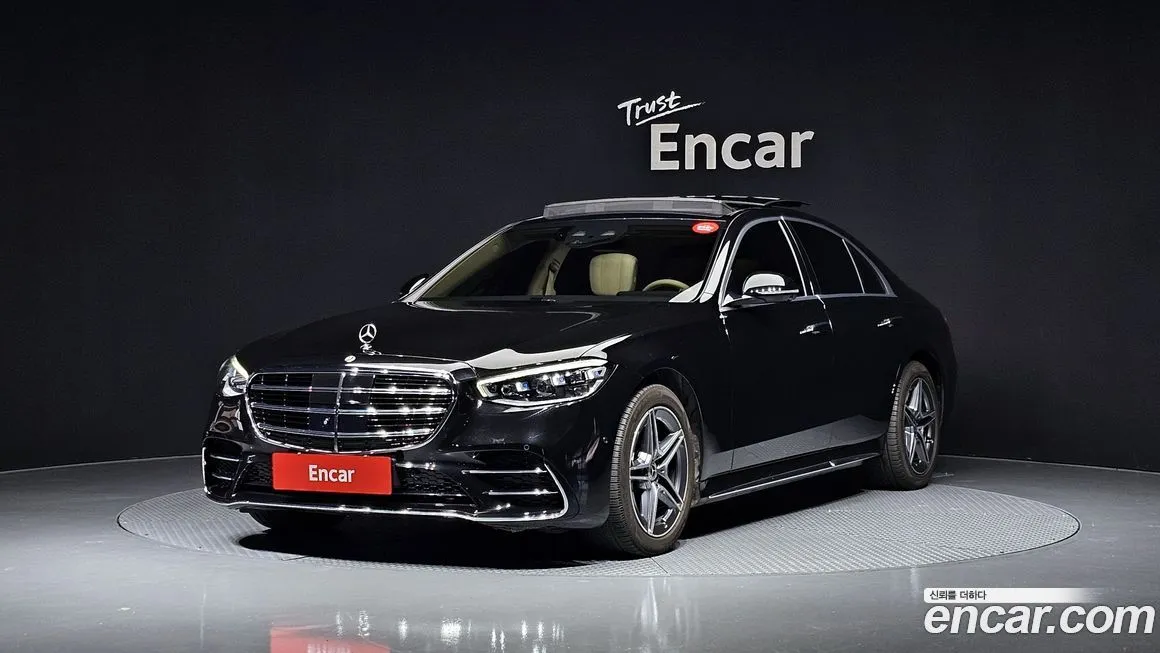 Mercedes-Benz S-Class — фото 1