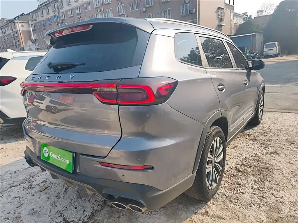 Chery Tiggo 8 — фото 10