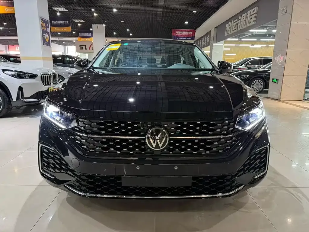Volkswagen Passat — фото 4