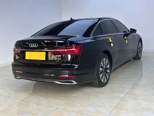 Audi A6L — фото 5