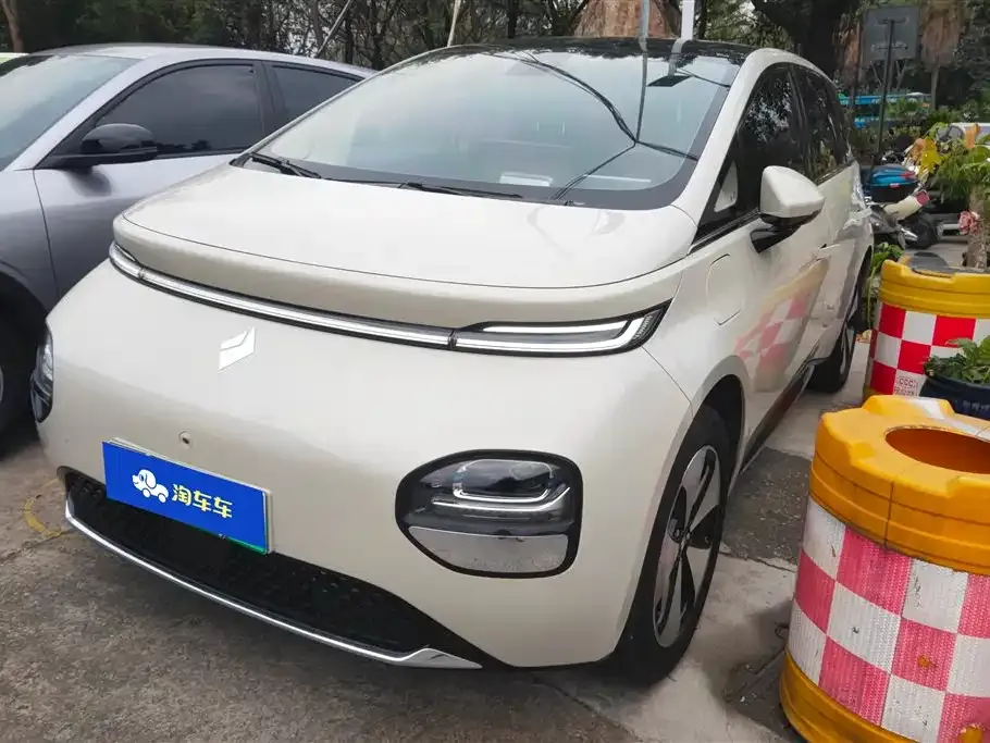Baojun Yunduo — фото 1