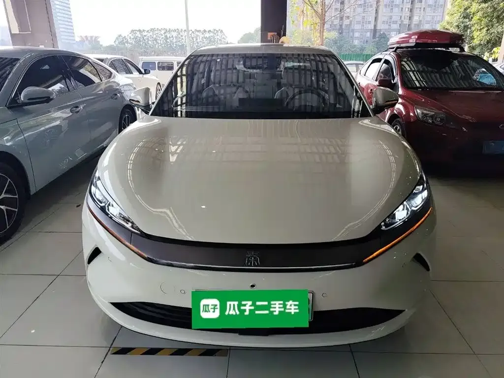 BYD Qin L — фото 9