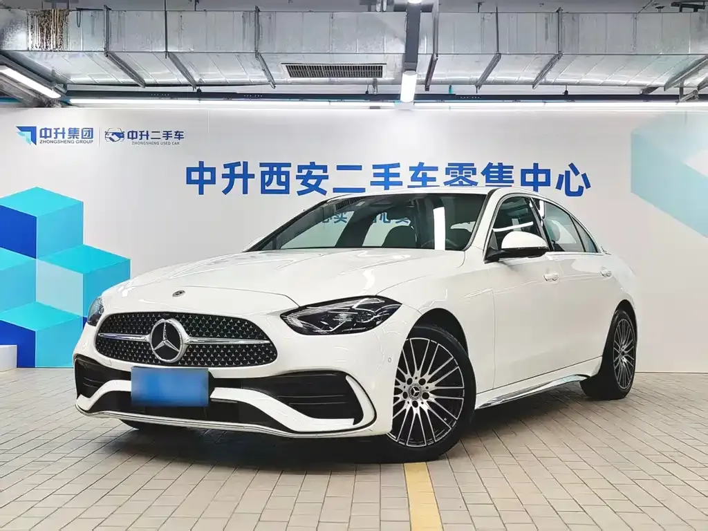 Mercedes-Benz C-Class — фото 1