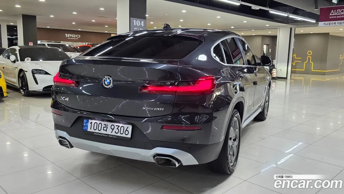 BMW X4 — фото 8