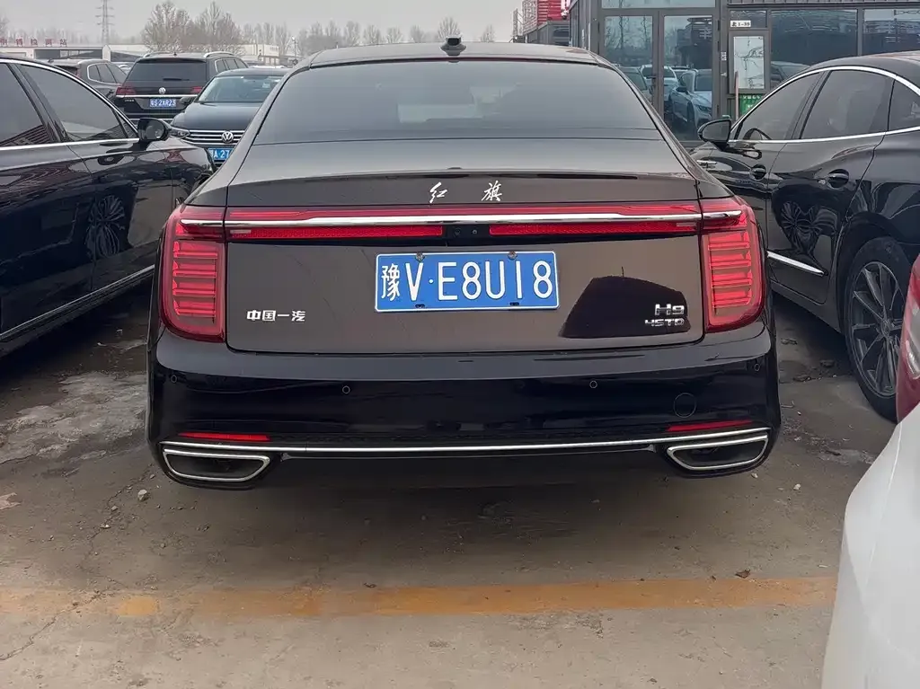 Hongqi H9 — фото 2