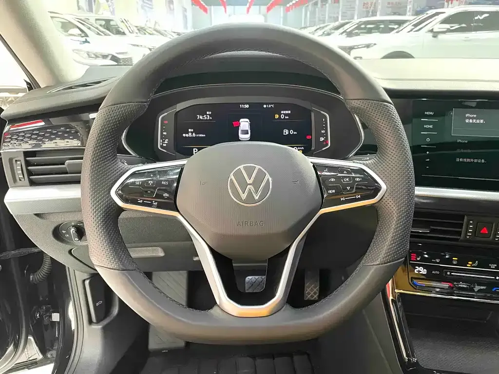 Volkswagen Passat — фото 8