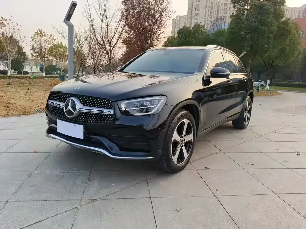 Mercedes-Benz GLC — фото 1