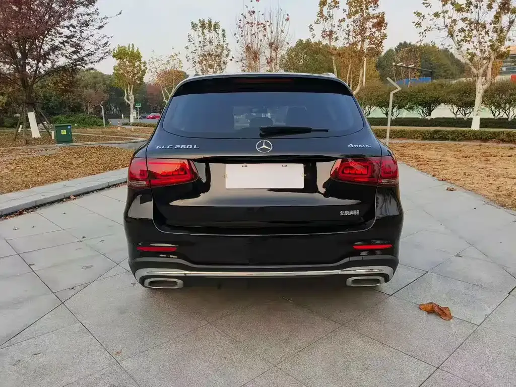 Mercedes-Benz GLC — фото 2
