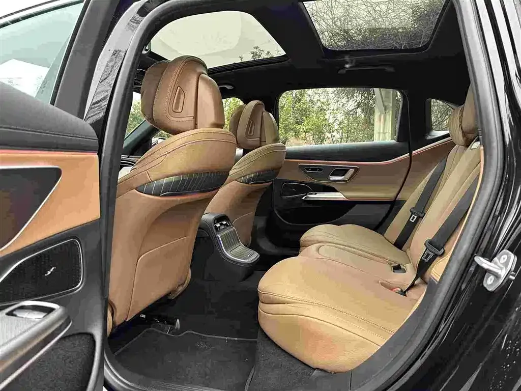 Mercedes-Benz E-Class New Energy — фото 3