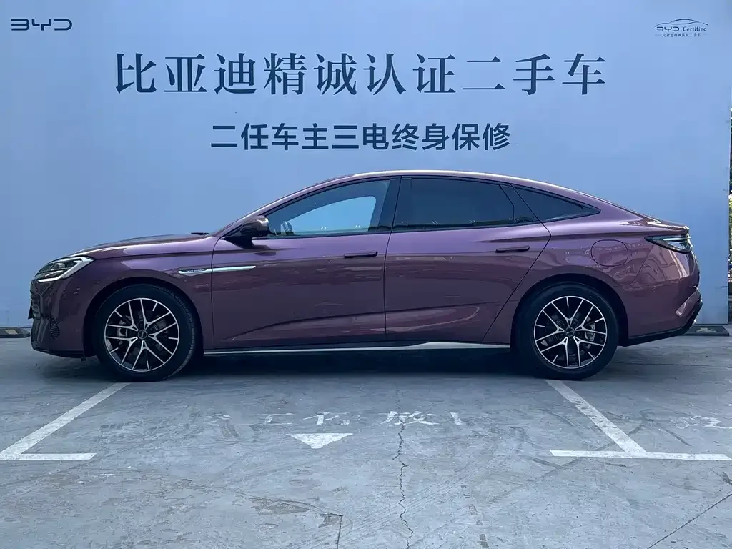 BYD Seal — фото 8