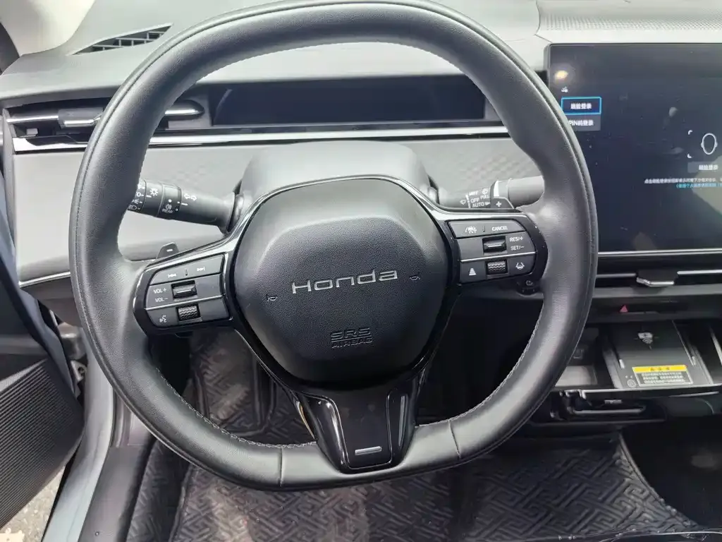 Honda e:NP2 — фото 7