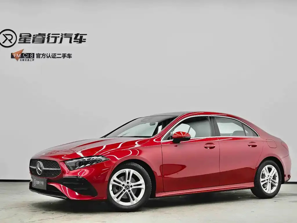 Mercedes-Benz A-Class — фото 1
