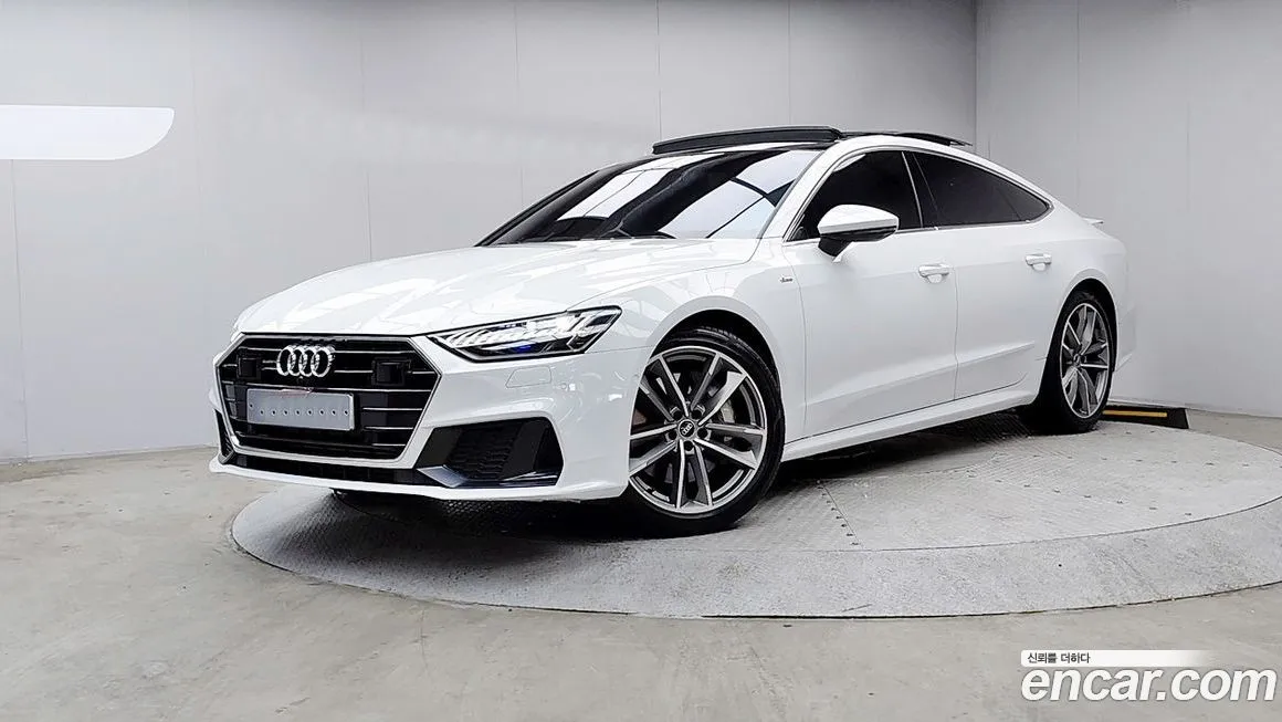 Audi A7 — фото 1