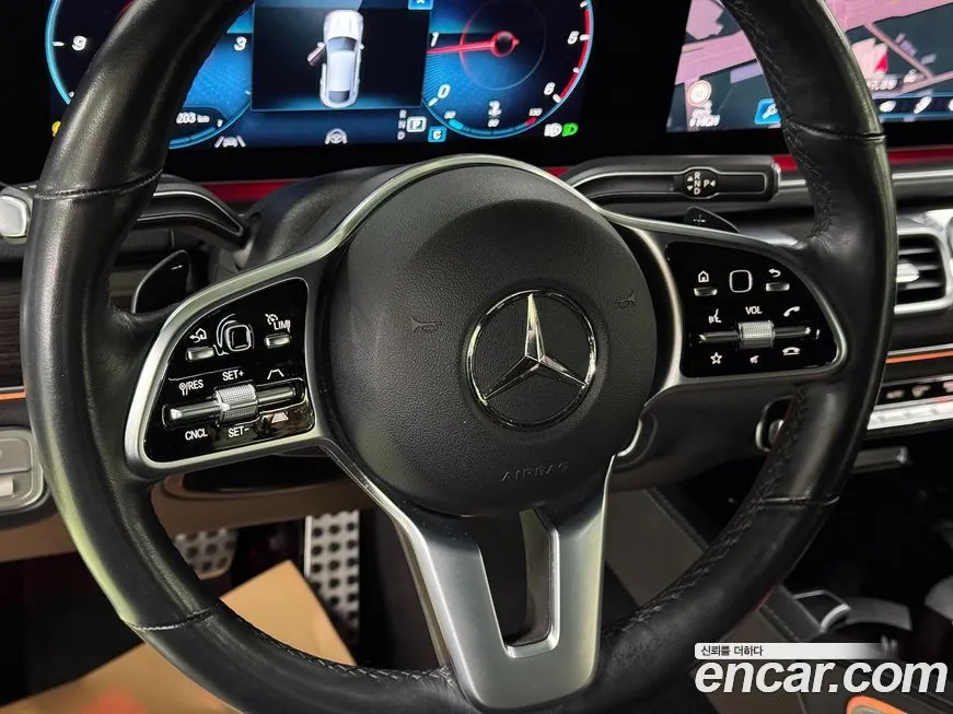 Mercedes-Benz GLE-Class — фото 10