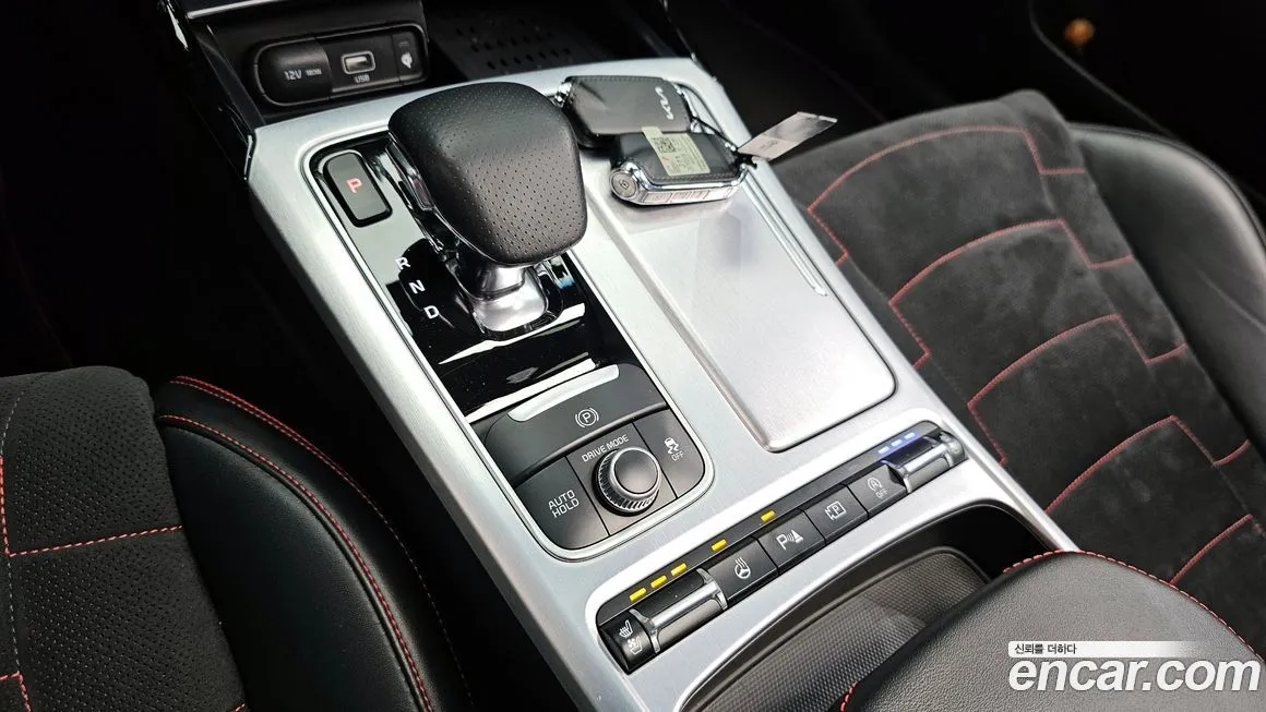 Kia Stinger — фото 10